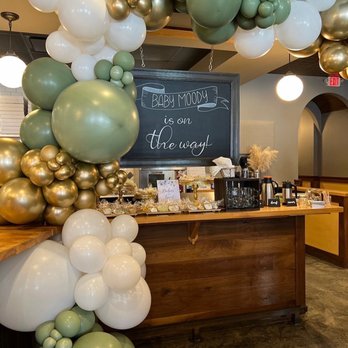 Poppin’ Cleveland - Balloon Services Near Me