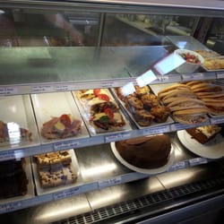 Cahoots Cafe - Display case (limited selection after main lunch hour).