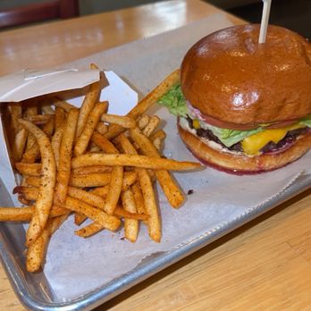 Crave Cafe - Cheeseburger - New American Near Me - Shorewood, Wisconsin Crave Cafe - Cheeseburger - New American Near Me - Shorewood, Wisconsin