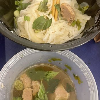 5ive Spice - Short beef Braised Short Ribs Pho - Vietnamese Near Me - New York, New York