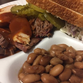 McKenzie's Barbeque - Mmmmm - Barbeque Near Me - Huntsville, Texas