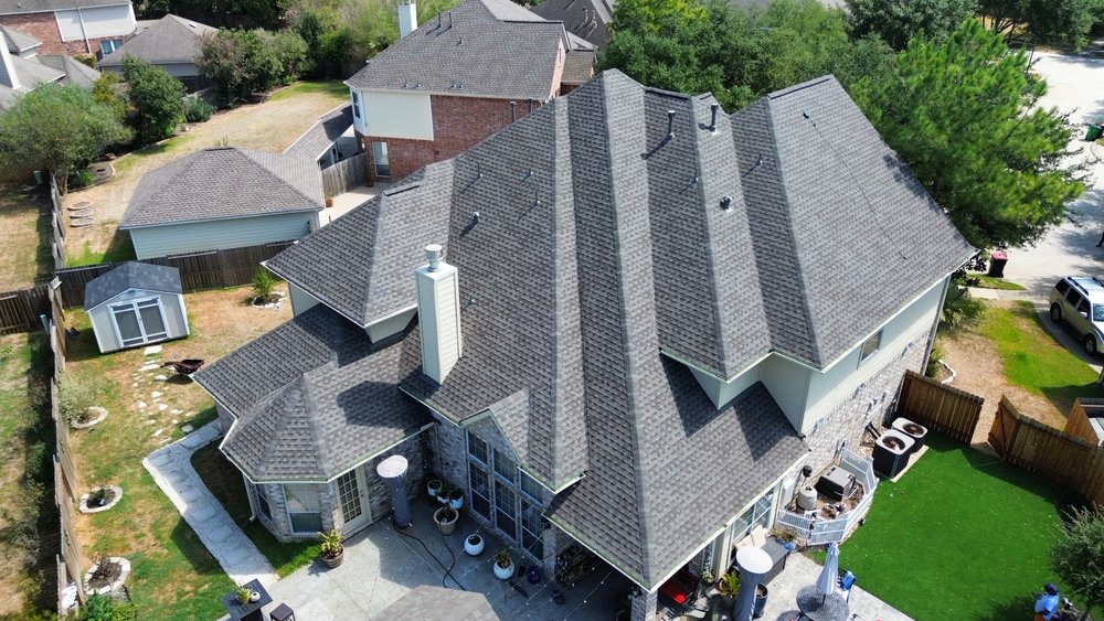 Slide of Royalty Roofing and Construction