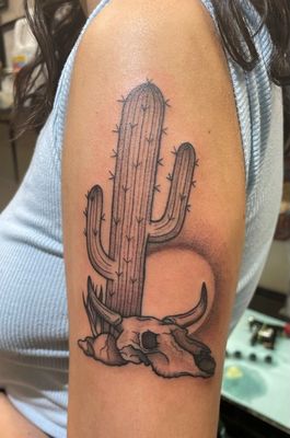 Rockin Ink Tattoo by null