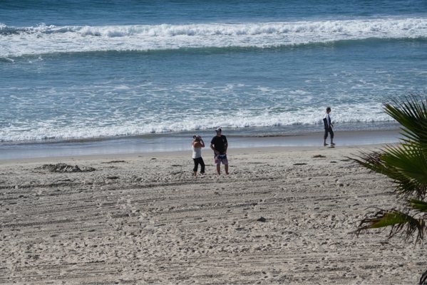 Surfer Beach Hotel - Surf from Room - San Diego, CA
