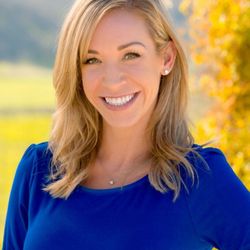 Shelley Mae Hopf - RE/MAX Realty Partners