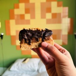 Froindlichst - Caramel Peanut ... was auch immer, als Nachtisch zum Mitnehmen.
