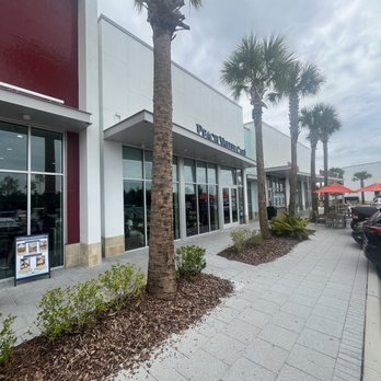 Peach Valley Cafe - Cafes Near Me - Kissimmee, Florida