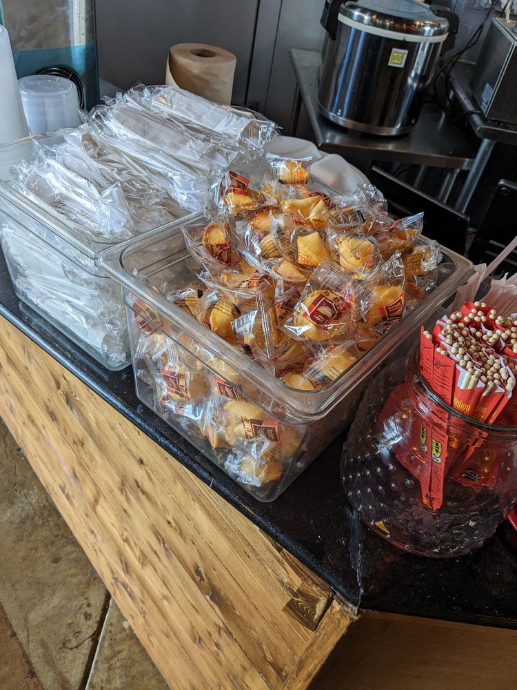 PEKING EXPRESS Updated October 2024 10 Photos 302 E Front St