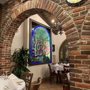 The Columbia - Upstairs dining room - Spanish Near Me - St Augustine, Florida The Columbia - Upstairs dining room - Spanish Near Me - St Augustine, Florida
