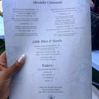 Blooming Floral Cafe - Coffee & Tea Near Me - Tampa, Florida