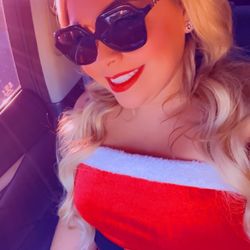 Dr. Luu Doan - Just 3 weeks post op and I was out with my beautiful new breast looking so perfect