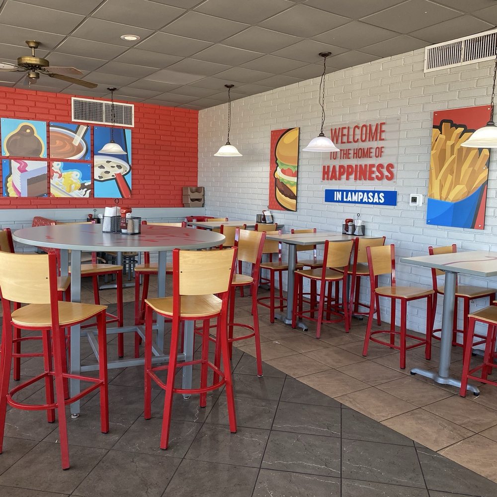 Dairy Queen - Large colorful clean lobby - Ice Cream & Frozen Yogurt Near Me - Lampasas, Texas