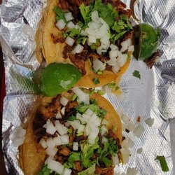 Que Buenos - Mexican chorizo tacos