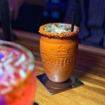 Alma Rosa - Mexican Near Me - Miami, Florida