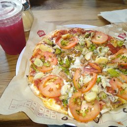 Pizza and flavored lemonade Pizza and flavored lemonade