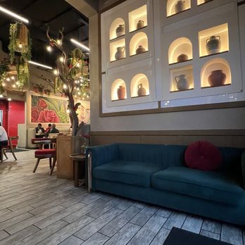 Rosa Madera - Beautiful decor throughout definitely gives a more upscale feel - Mexican Near Me - Sacramento, California
