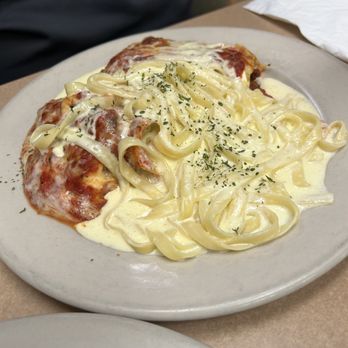Mamma Mias - Trio - Italian Near Me - Seymour, Tennessee Mamma Mias - Trio - Italian Near Me - Seymour, Tennessee
