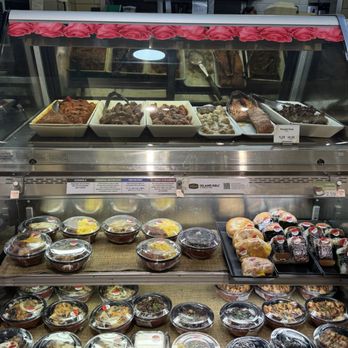 Honolua Store - Hot Food Bar - Coffee & Tea Near Me - Lahaina, Hawaii