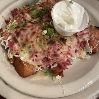 Murphy's Bar & Grill - Corned beef and potato pupu - Irish Pub Near Me - Honolulu, Hawaii