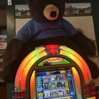 Black Bear Diner Reno - Turns With A Bear a hug? - American Near Me - Reno, Nevada Black Bear Diner Reno - Turns With A Bear a hug? - American Near Me - Reno, Nevada