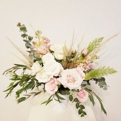 LeLe Floral - Centerpieces for cocktail tables! So gorgeous