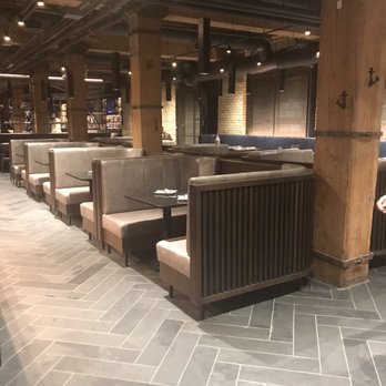 Lobster Burger Bar - Restaurant - Bars Near Me - Toronto, Ontario Lobster Burger Bar - Restaurant - Bars Near Me - Toronto, Ontario