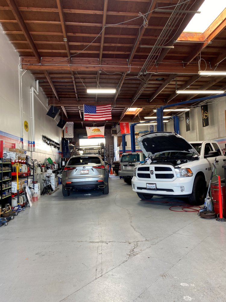 LAWSON’S AUTO & TRUCK SERVICE Updated April 2024 22 Reviews 2169