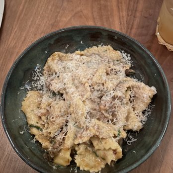 Daisies - Lamb Stracci - Pasta Shops Near Me - Chicago, Illinois Daisies - Lamb Stracci - Pasta Shops Near Me - Chicago, Illinois