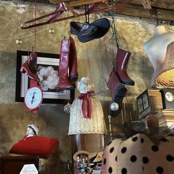 Detroit Vintage - Ruby slippers - Coffee & Tea Near Me - Detroit, Michigan