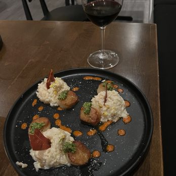 King Neptune Restaurant - Scallops - Seafood Near Me - Wrightsville Beach, North Carolina
