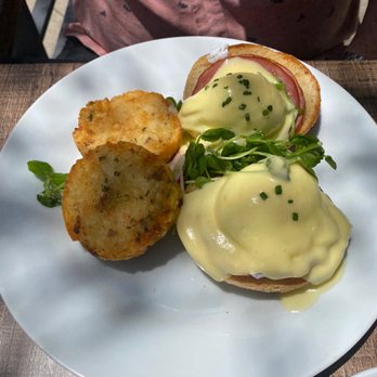 Crescent Bistro - Classic Eggs Benedict - New American Near Me - Pleasant Hill, California Crescent Bistro - Classic Eggs Benedict - New American Near Me - Pleasant Hill, California