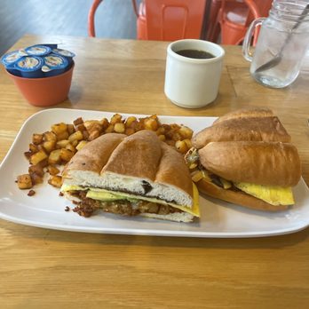 Otra Vez - TORTA - Breakfast & Brunch Near Me - Camas, Washington Otra Vez - TORTA - Breakfast & Brunch Near Me - Camas, Washington