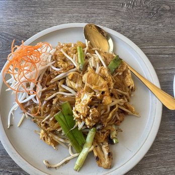 Charm - Thai Home Cooking - Pad Thai - Thai Near Me - Duarte, California Charm - Thai Home Cooking - Pad Thai - Thai Near Me - Duarte, California