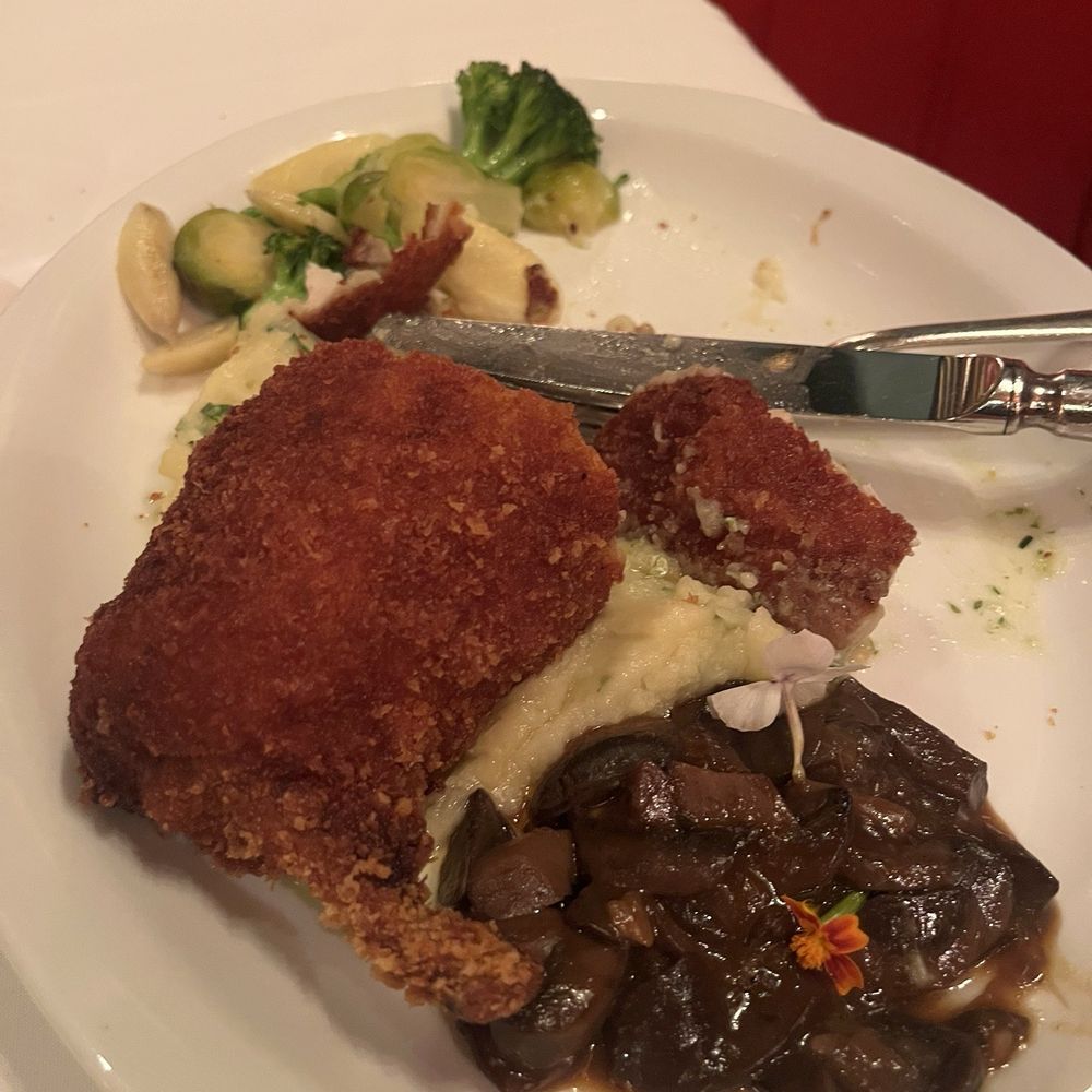The Russian Tea Room - Chicken Kiev - Tea Rooms Near Me - New York, New York