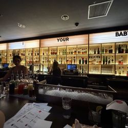 W Wolfskill - Bar area