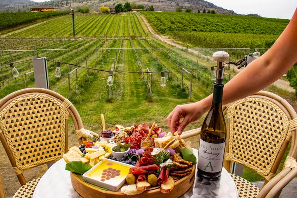 vinAmité Cellars - Winery and Wine Lounge by null