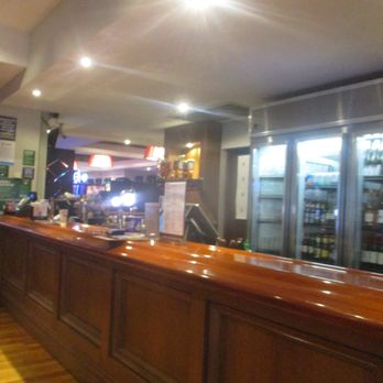 Racecourse Hotel - Bar - Bars Near Me - Malvern East, VIC Racecourse Hotel - Bar - Bars Near Me - Malvern East, VIC