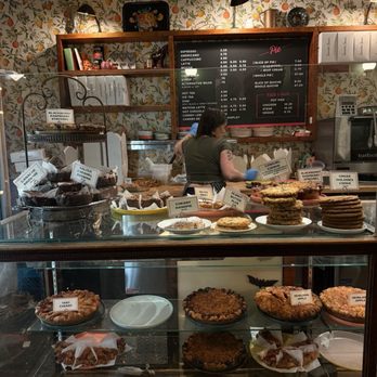 Lauretta Jean's - Pie display case - Bakeries Near Me - Portland, Oregon Lauretta Jean's - Pie display case - Bakeries Near Me - Portland, Oregon