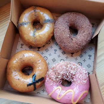 Holey Grail Donuts - Donuts Near Me - Honolulu, Hawaii