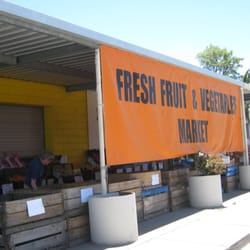 Fresh Fruit & Vegetable Market