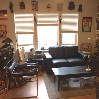 Get It Straight Organizing & Events - After - Studio Apartment - Home Organization Near Me Get It Straight Organizing & Events - After - Studio Apartment - Home Organization Near Me