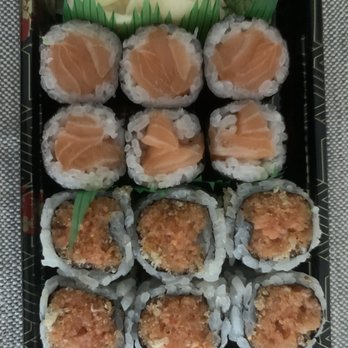 Taisho Bistro Japanese Restaurant - Spicy Tuna Roll and Salmon Roll - Japanese Near Me - Buffalo, New York Taisho Bistro Japanese Restaurant - Spicy Tuna Roll and Salmon Roll - Japanese Near Me - Buffalo, New York