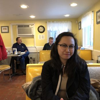 Henrys Diner - The old men in the background come early! - Diners Near Me - Burlington, Vermont Henrys Diner - The old men in the background come early! - Diners Near Me - Burlington, Vermont