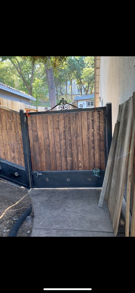 Slide of Luna Construction And Renovations