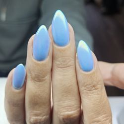 Dia Y Noche Nail Studio