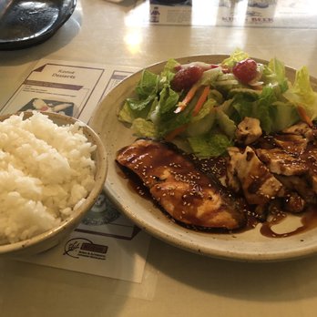 Kozue Restaurant - Chicken breast, salmon teriyaki combo (not included in the picture was also miso soup) - Sushi Bars Near Me - Seattle, Washington Kozue Restaurant - Chicken breast, salmon teriyaki combo (not included in the picture was also miso soup) - Sushi Bars Near Me - Seattle, Washington