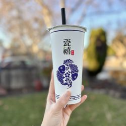 Teazzi Tea Shop - Peach Four Seasons Tea | IG: xstina.eats