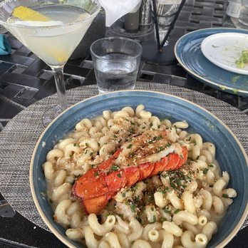 Blue Wave Bar & Grill - lobster mac n cheese and lemon drop - American Near Me - San Diego, California Blue Wave Bar & Grill - lobster mac n cheese and lemon drop - American Near Me - San Diego, California