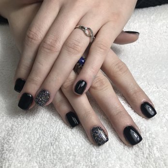 M Nails - Nail Salons Near Me - Schiller Park, Illinois