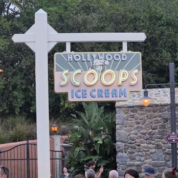 Hollywood Scoops - Ice Cream & Frozen Yogurt Near Me - Lake Buena Vista, Florida Hollywood Scoops - Ice Cream & Frozen Yogurt Near Me - Lake Buena Vista, Florida